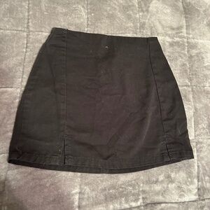 brandy melville black mini skirt with slits